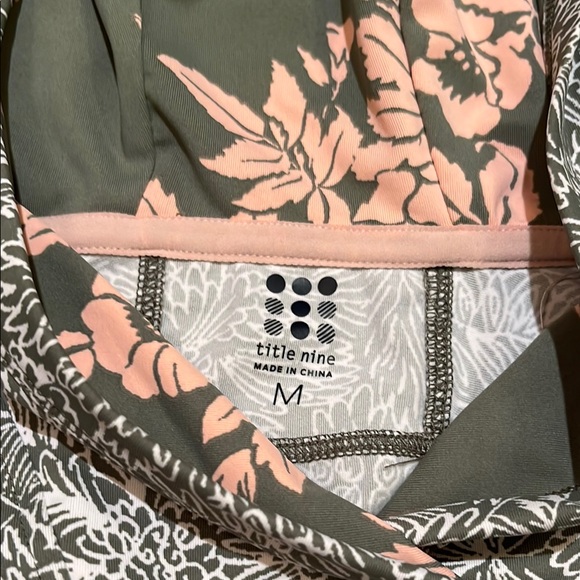 Floral Print Women's Hoodie from Title 9 - NWOT - Picture 2 of 7